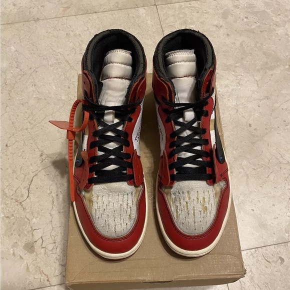 Off-white x air jordan 1 retro high og Chicago